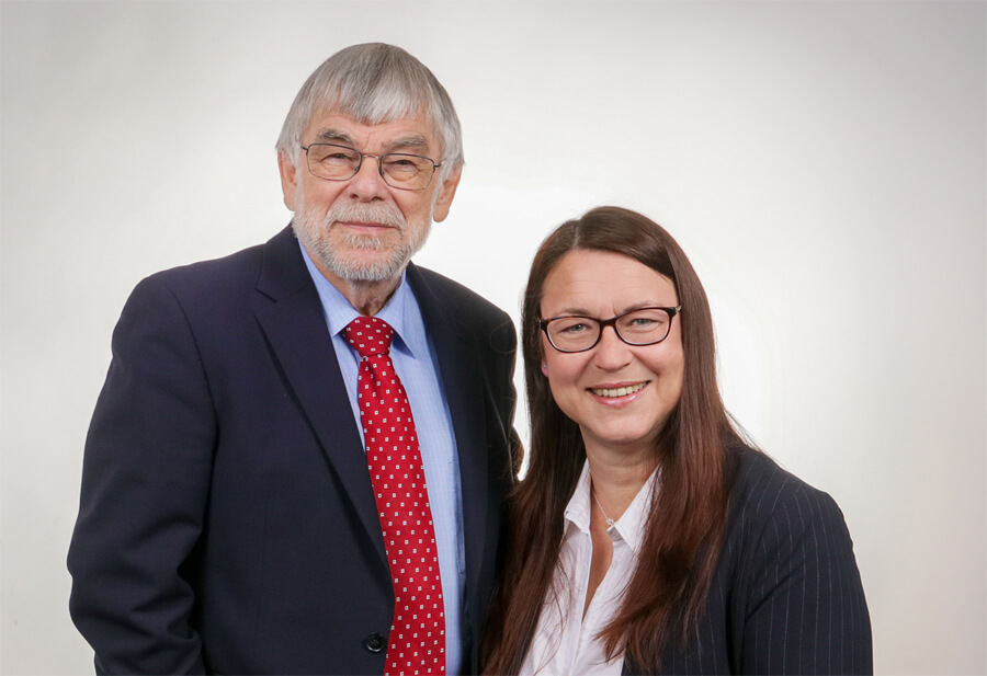 Geschäftsführer Prof. Dr. Dr. Dietmar Lerche (links) und CEO Susanne Lerche-Merchant (rechts)